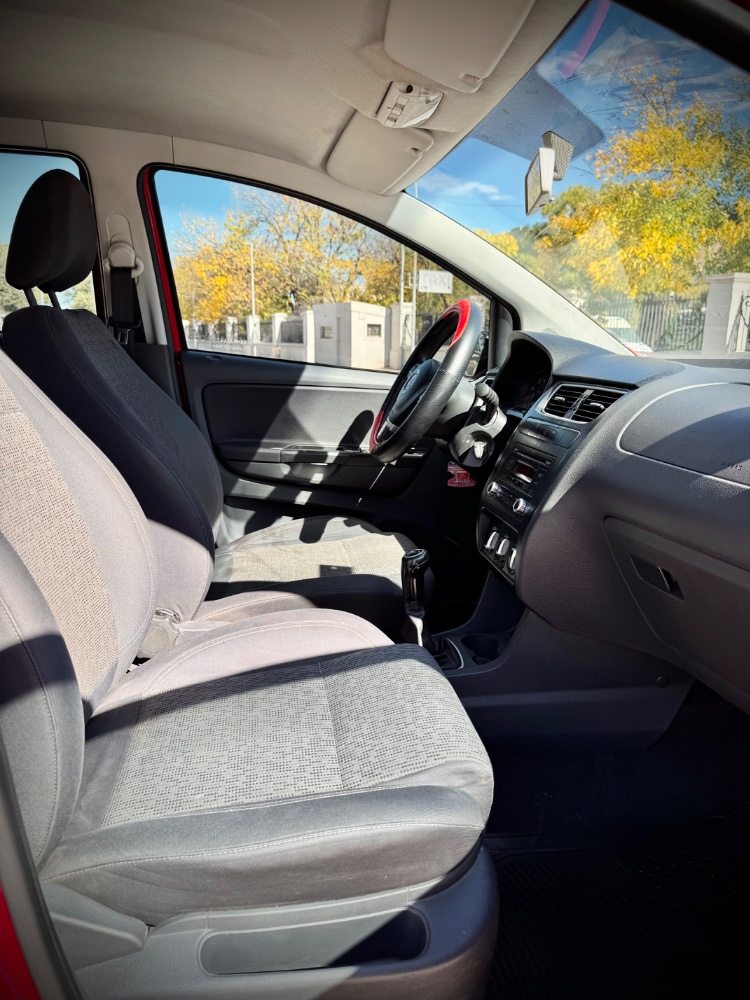 Volkswagen Surán Comfortline 1.6 — foto 6