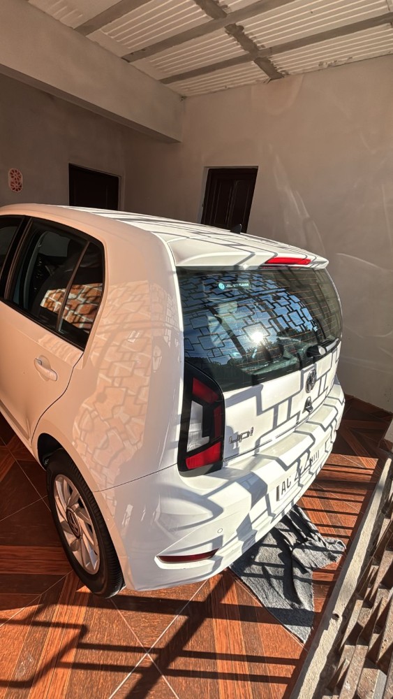 Volkswagen UP HIGH 1.0 5 PTAS — foto 7