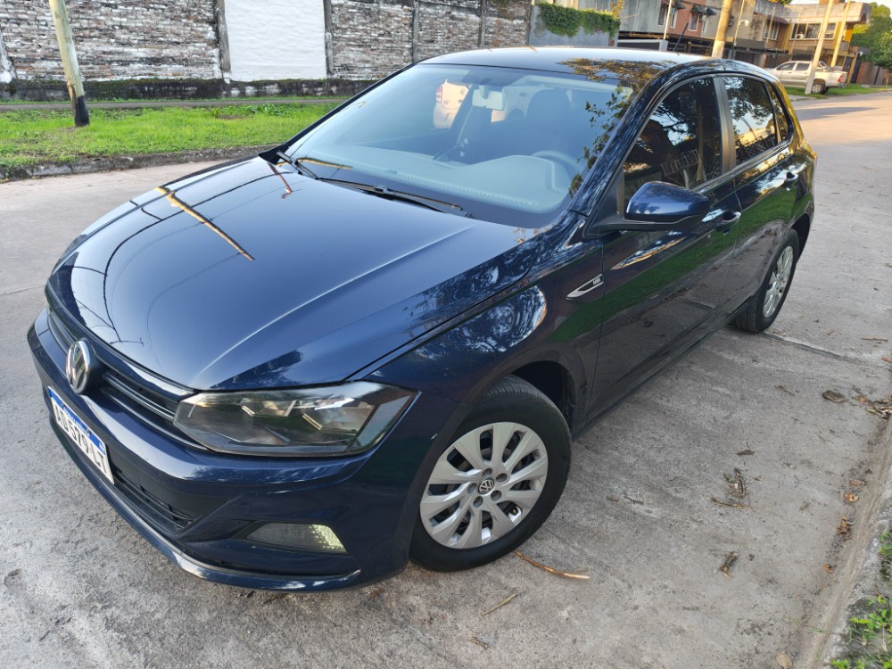 Volkswagen POLO  TRENDLIENE 1.6 MSI 5 PTAS