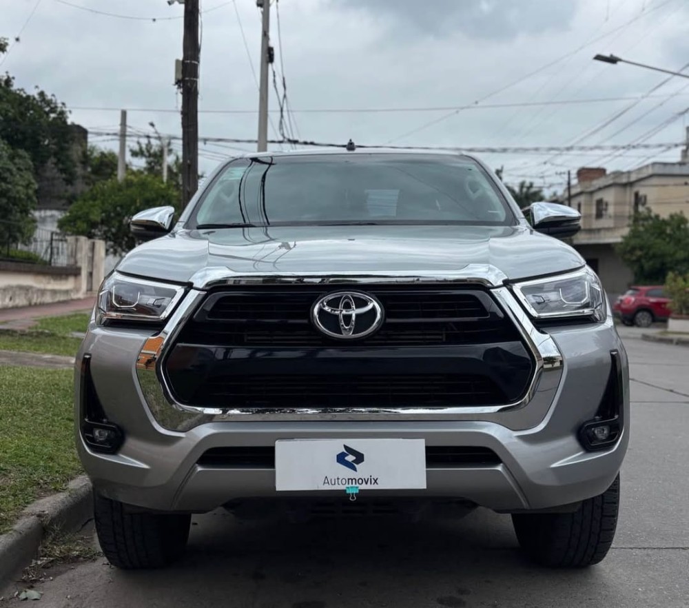 Toyota Hilux SRX  2.8 4X2 AT — foto 2