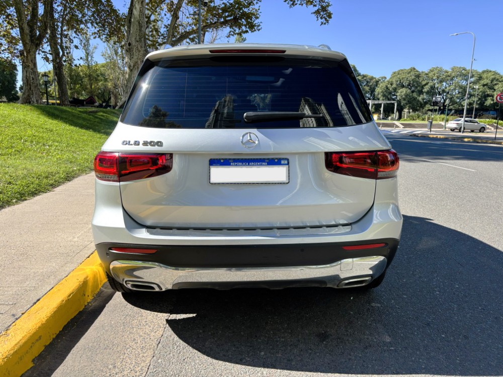Mercedes-Benz GLB 200 Advance — foto 6