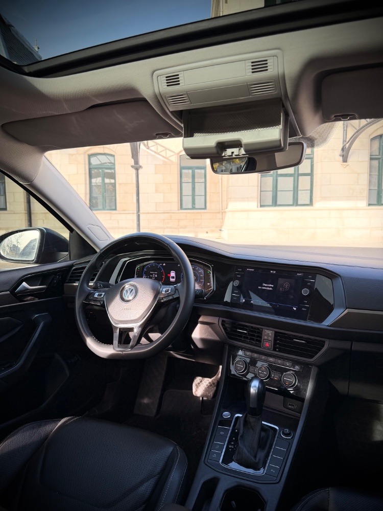 Volkswagen Vento 250 TSI — foto 3