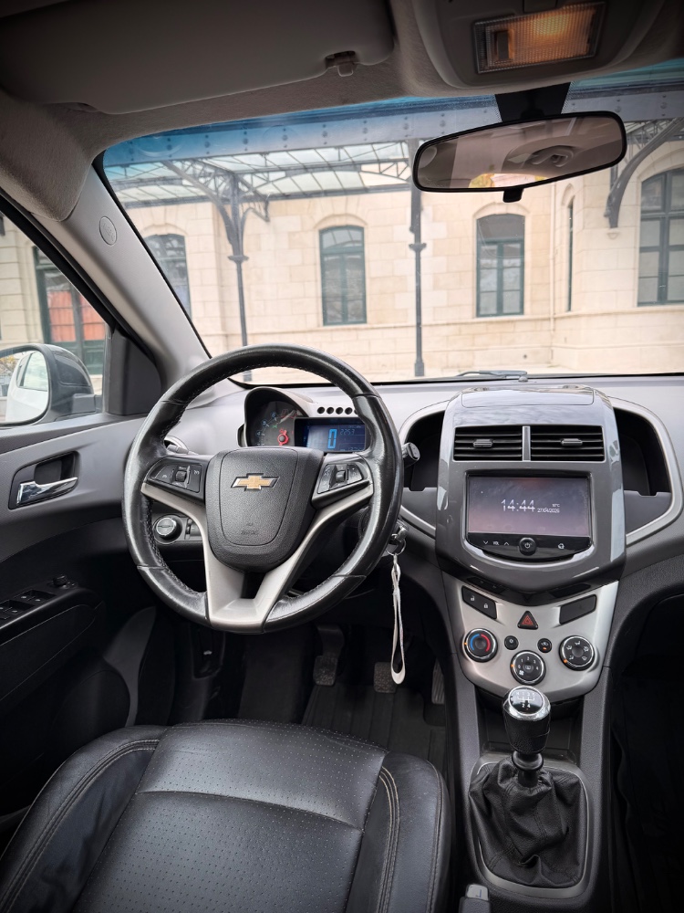 Chevrolet  Sonic Effec — foto 5
