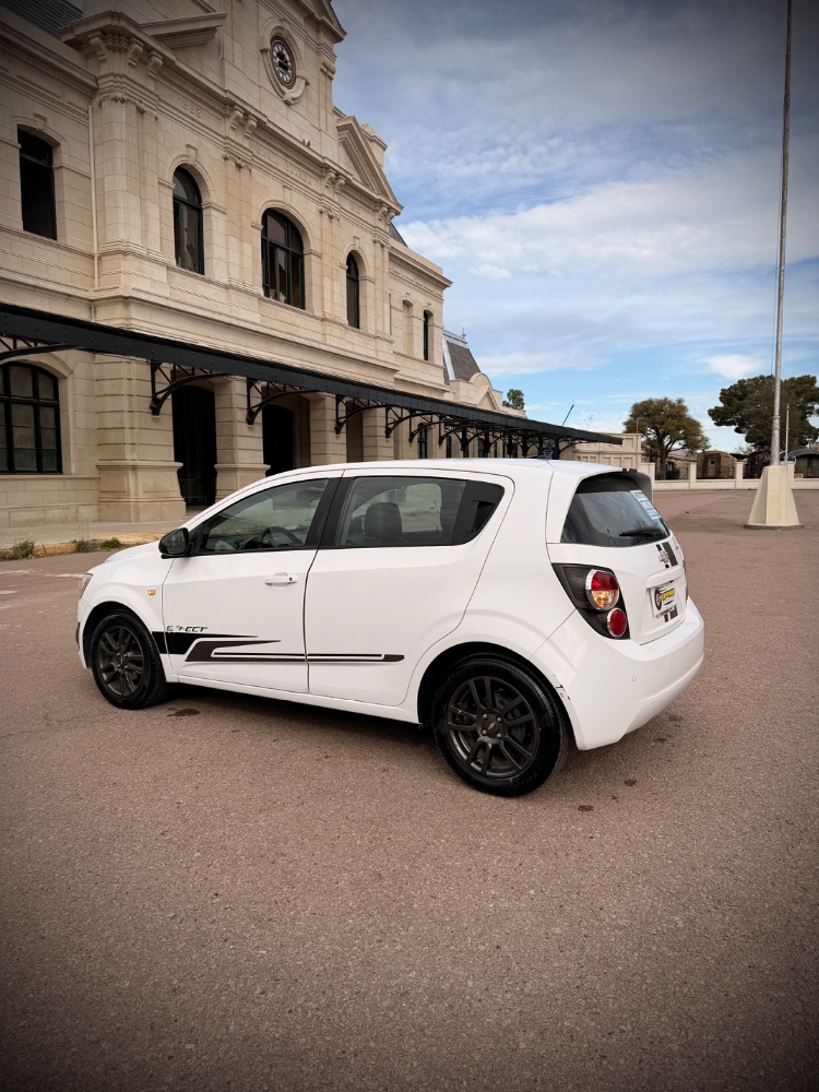 Chevrolet  Sonic Effec — foto 7