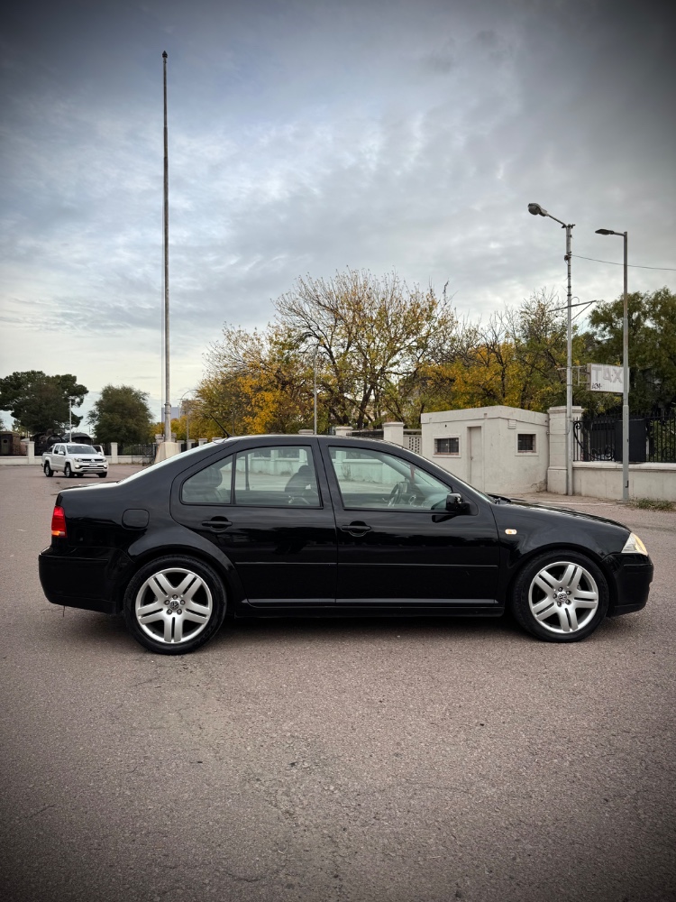Volkswagen Bora  1.8 Turbo — foto 7