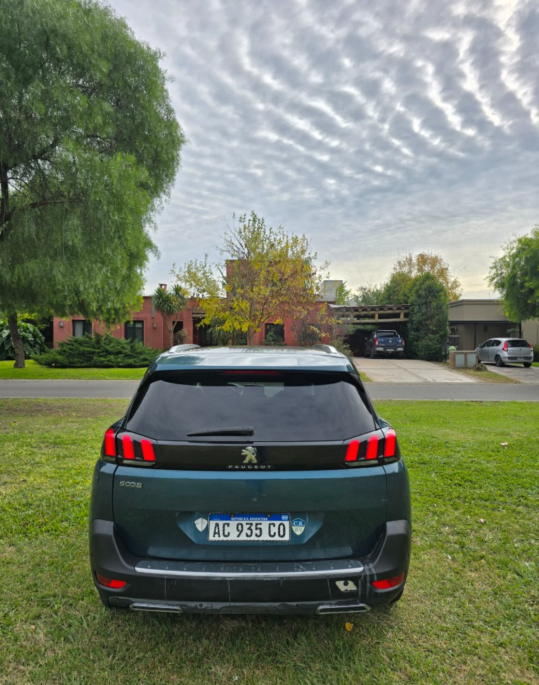 Peugeot 5008 2.0 hdi turbo diésel — foto 2