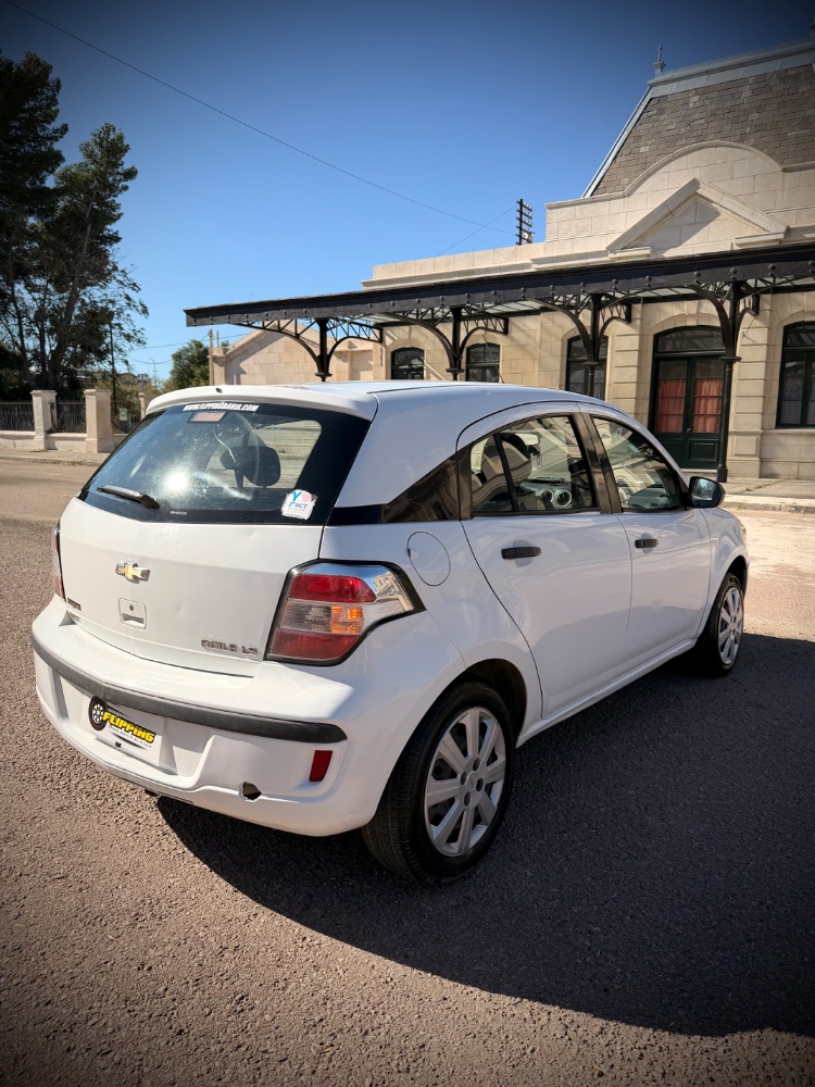 Chevrolet Agile LS — foto 10