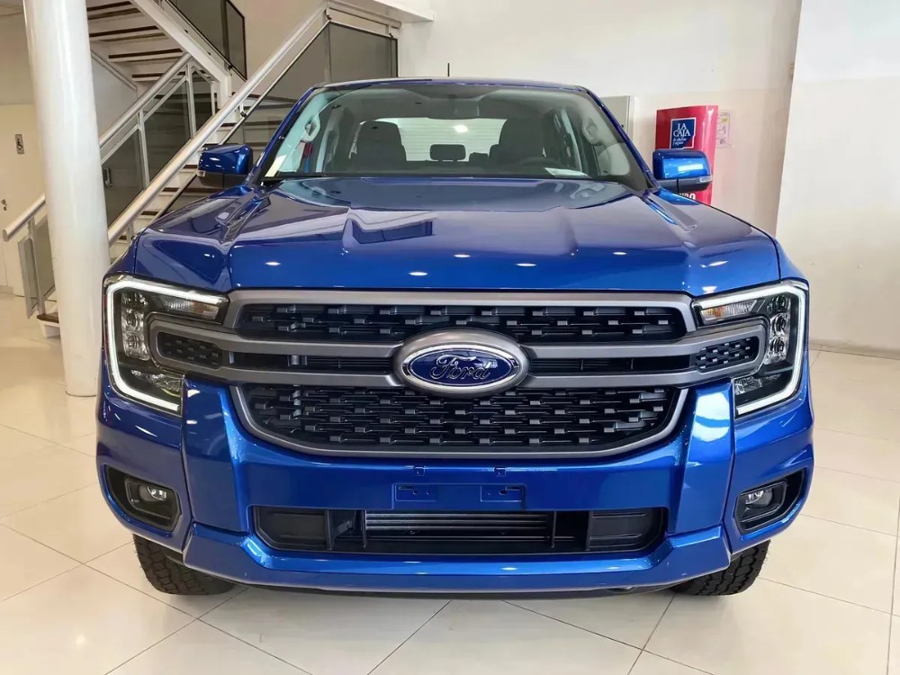 Ford Ranger XLT — foto 3