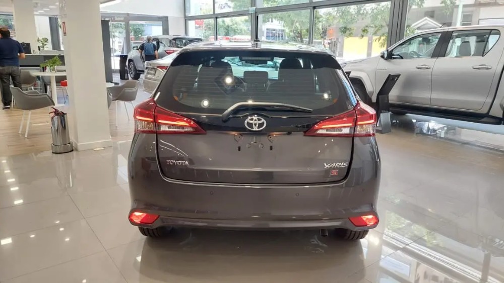 Toyota Yaris XLS — foto 2