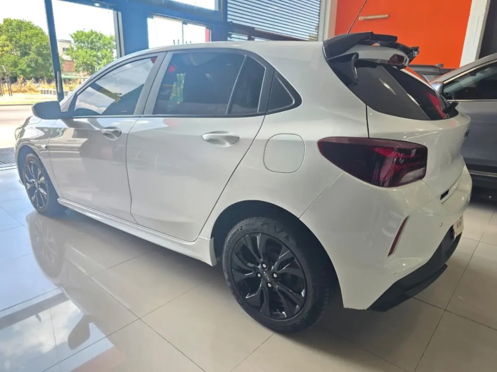 Chevrolet Onix RS — foto 2