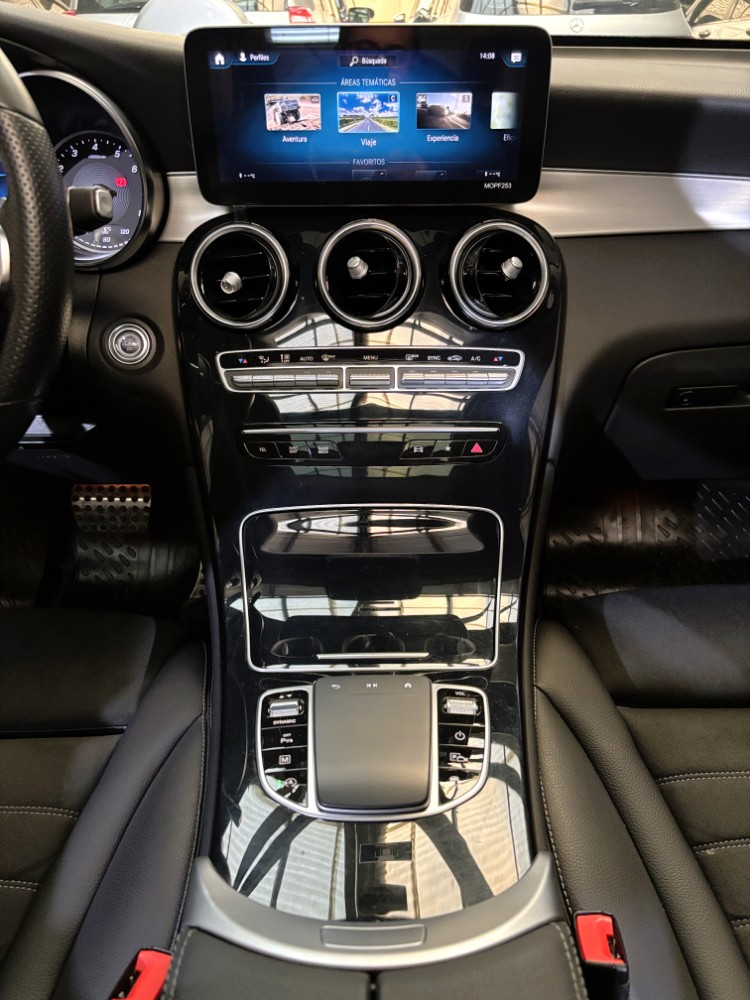 Mercedes-Benz GLC 300 Off-Road — foto 7