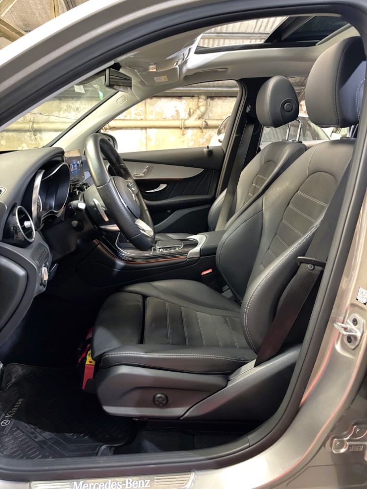 Mercedes-Benz GLC 300 Off-Road — foto 10