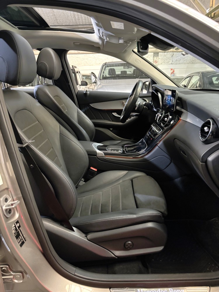Mercedes-Benz GLC 300 Off-Road — foto 12