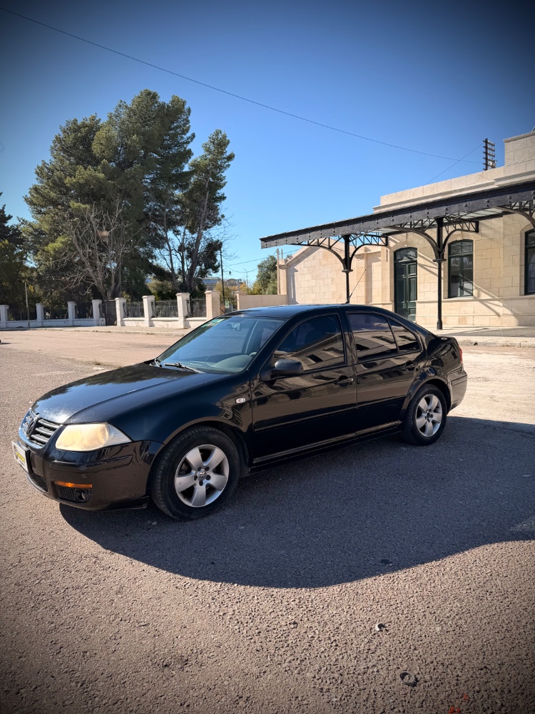 Volkswagen Bora 2.0 — foto 7