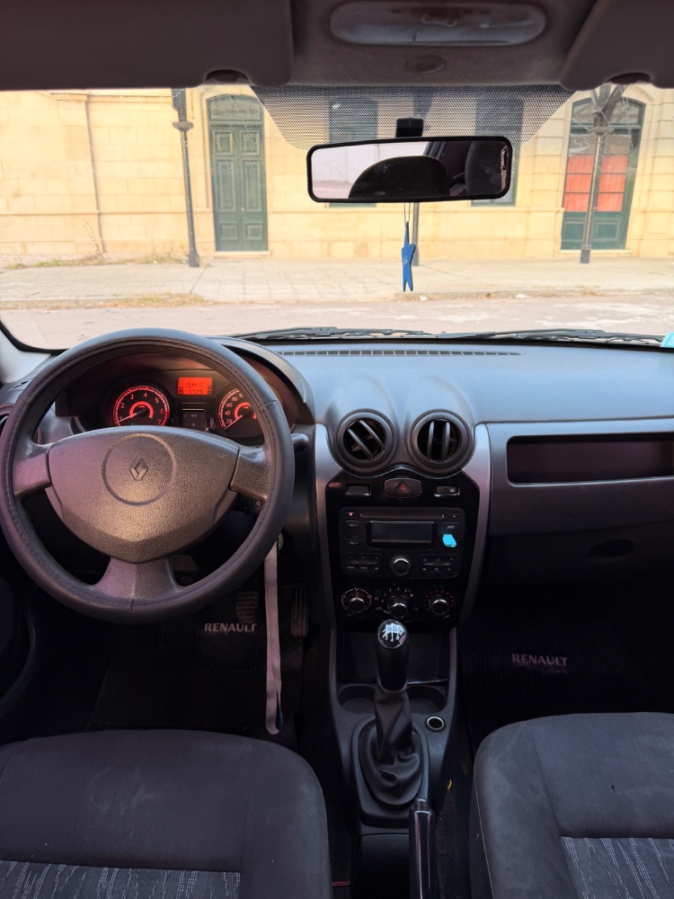Renault Sandero — foto 5