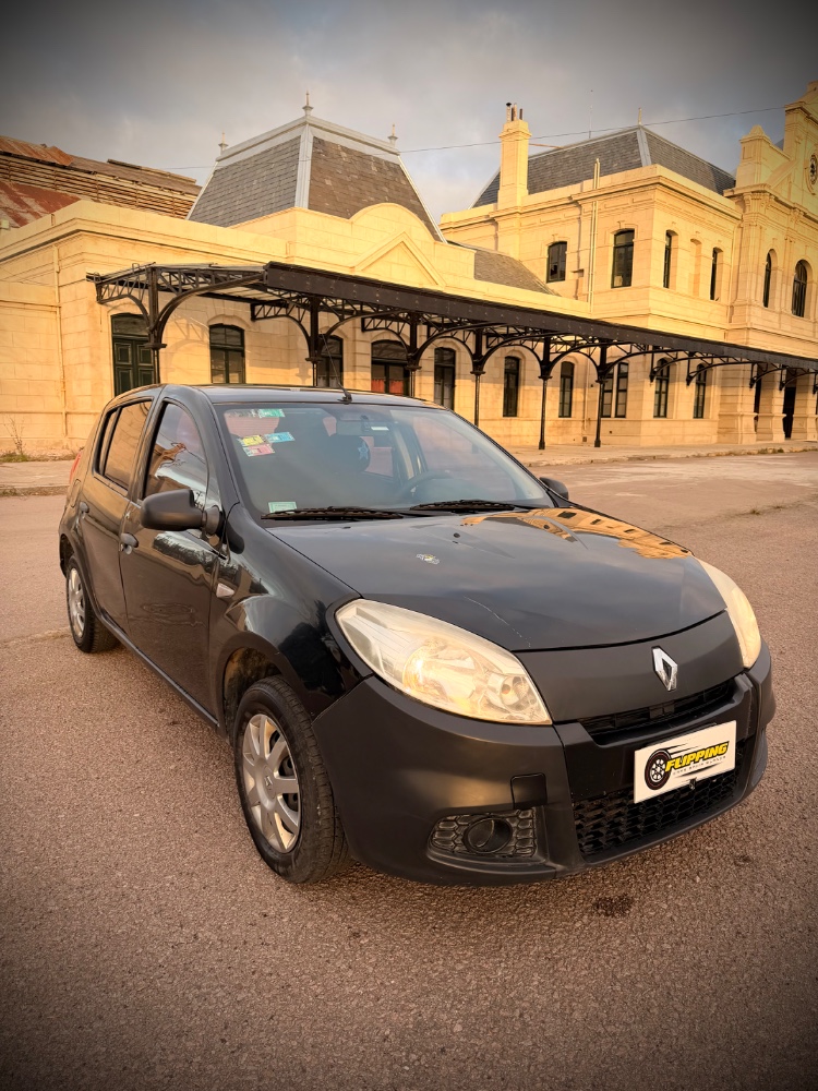 Renault Sandero — foto 9