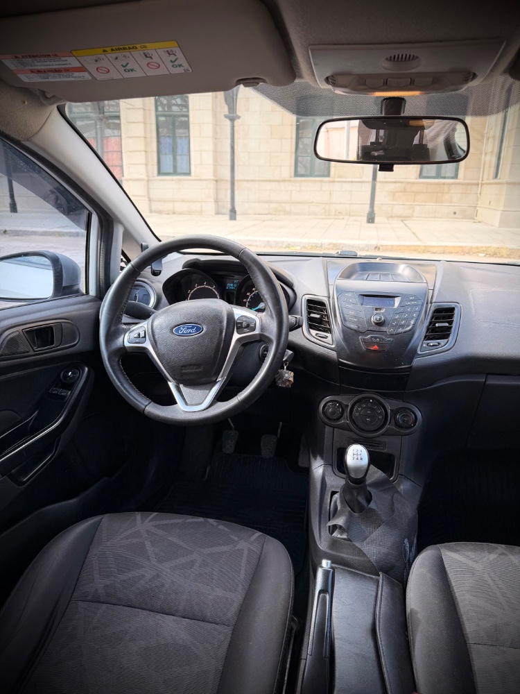 Ford Fiesta Kinetic — foto 5