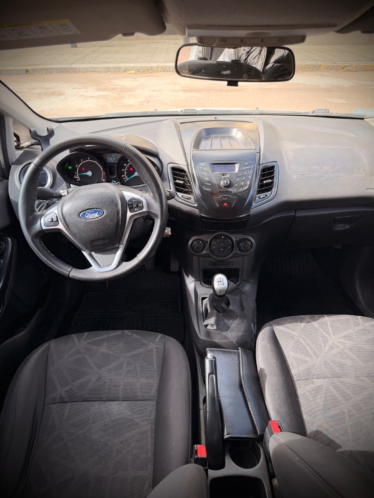 Ford Fiesta Kinetic — foto 10