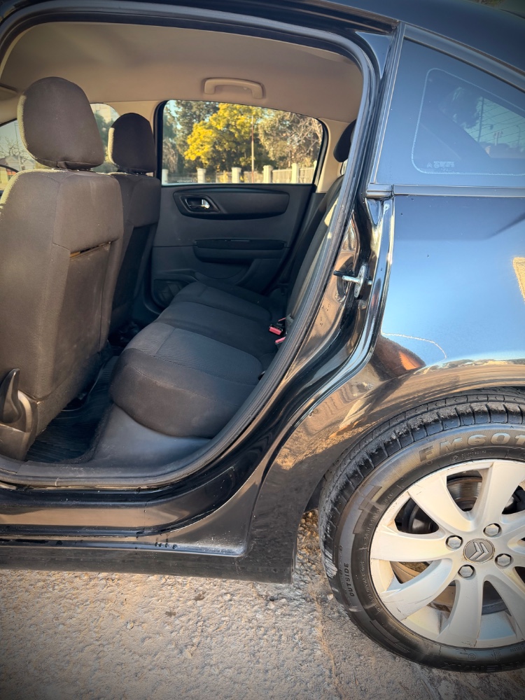 Citroën C4 — foto 7