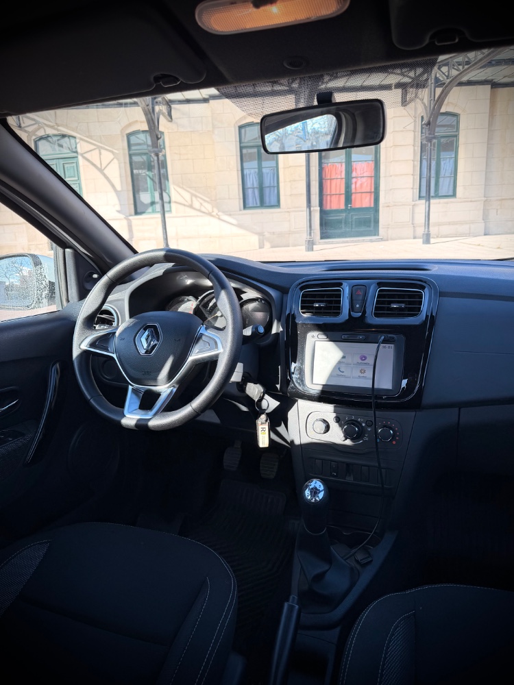 Renault Logan — foto 5
