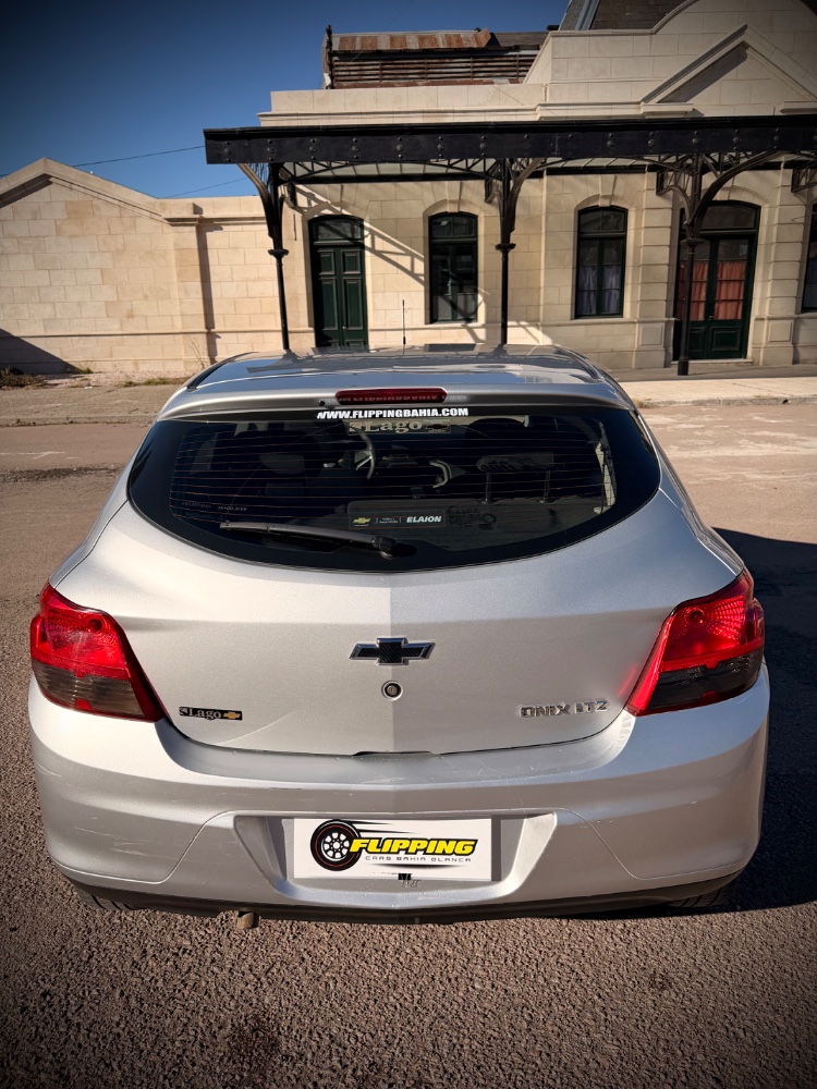 Chevrolet Ónix LTZ — foto 7