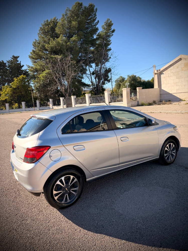 Chevrolet Ónix LTZ — foto 9