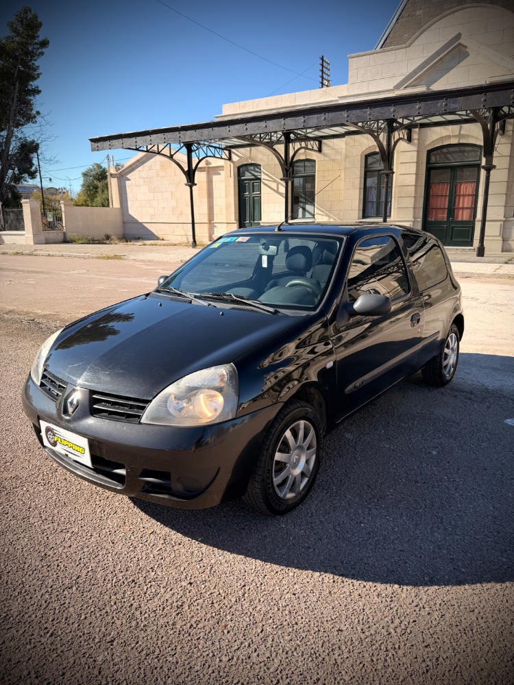 Renault Clio Pack Plus — foto 11