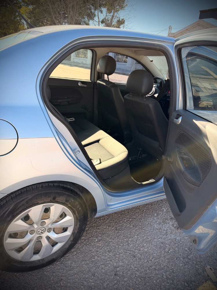 Volkswagen Voyage — foto 5