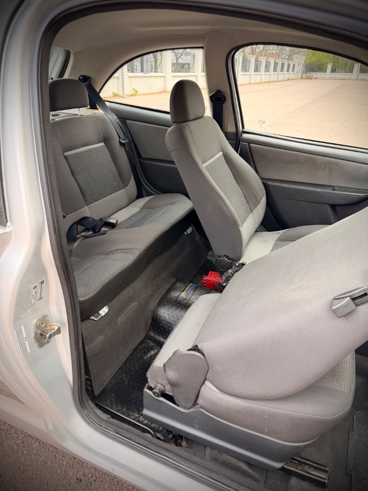 Chevrolet Celta Sprin — foto 8
