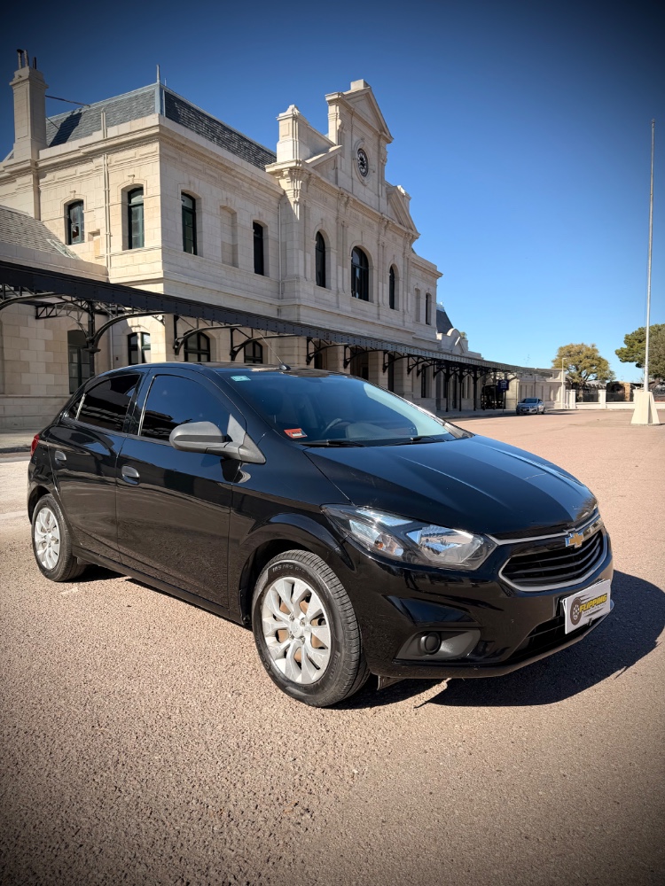 Chevrolet Ónix LT LT — foto 8