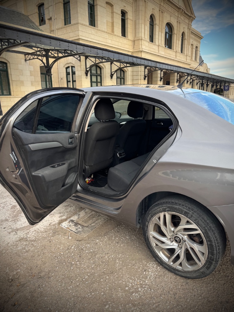 Citroën C4 Lounge — foto 7