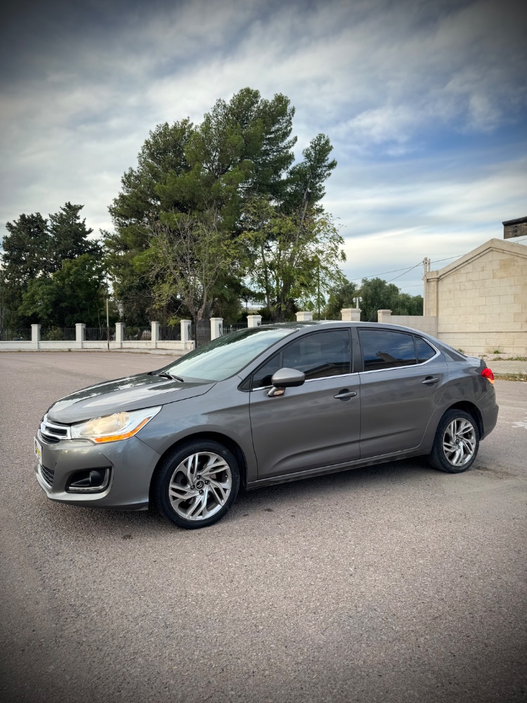 Citroën C4 Lounge — foto 10