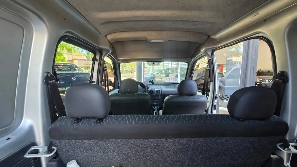 Renault KANGOO 1.6 CONFORT — foto 3