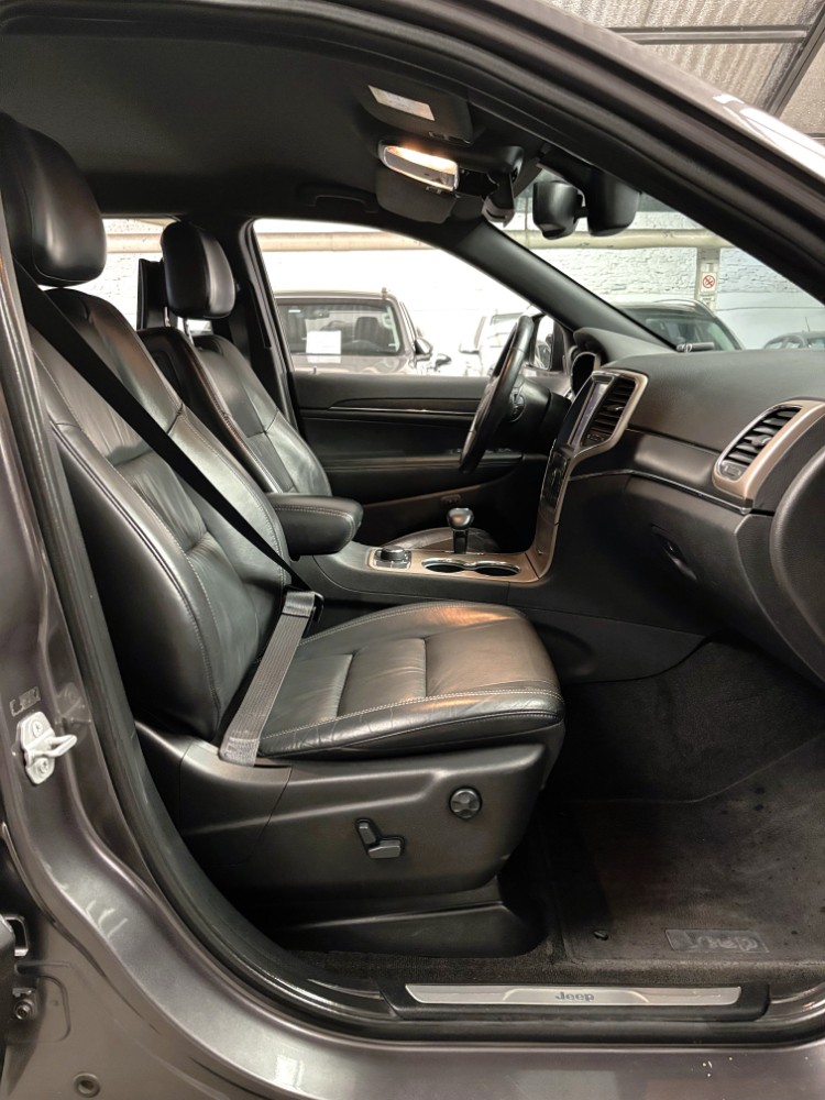Jeep GRAND CHEROKEE 3.6 LIMITED — foto 14