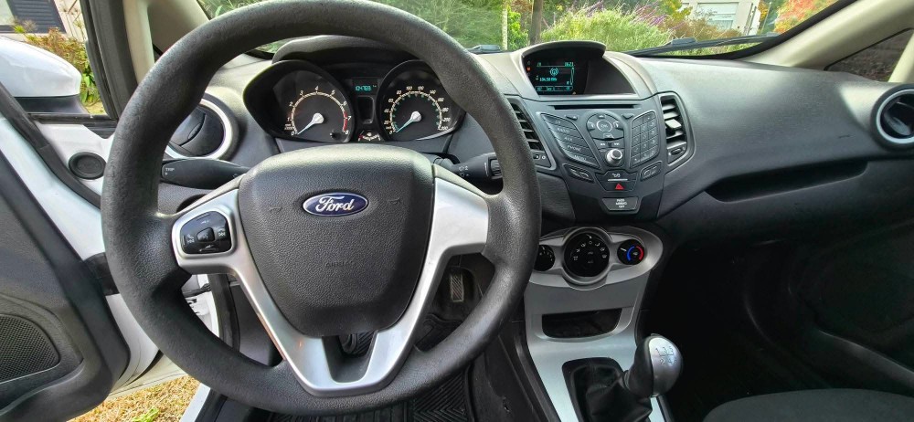 Ford FIESTA  Kinetik — foto 6