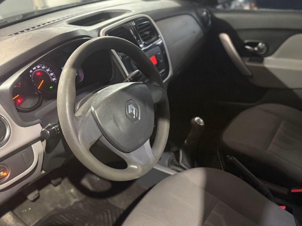 Renault Logan Authentique 1.6 c/ gnc — foto 6