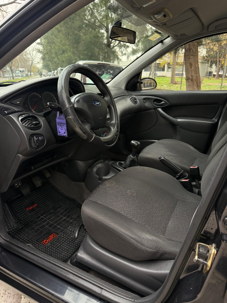 Ford Focus one ambiente 1.6 — foto 4