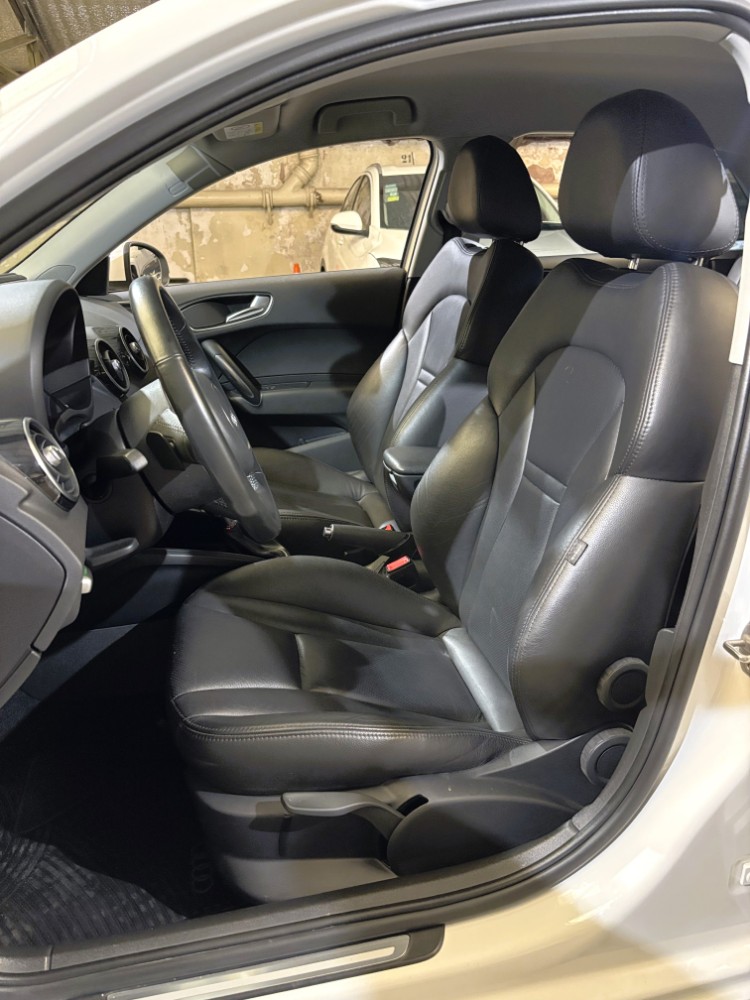 Audi A1 Sportback 1.4 TFSI — foto 12