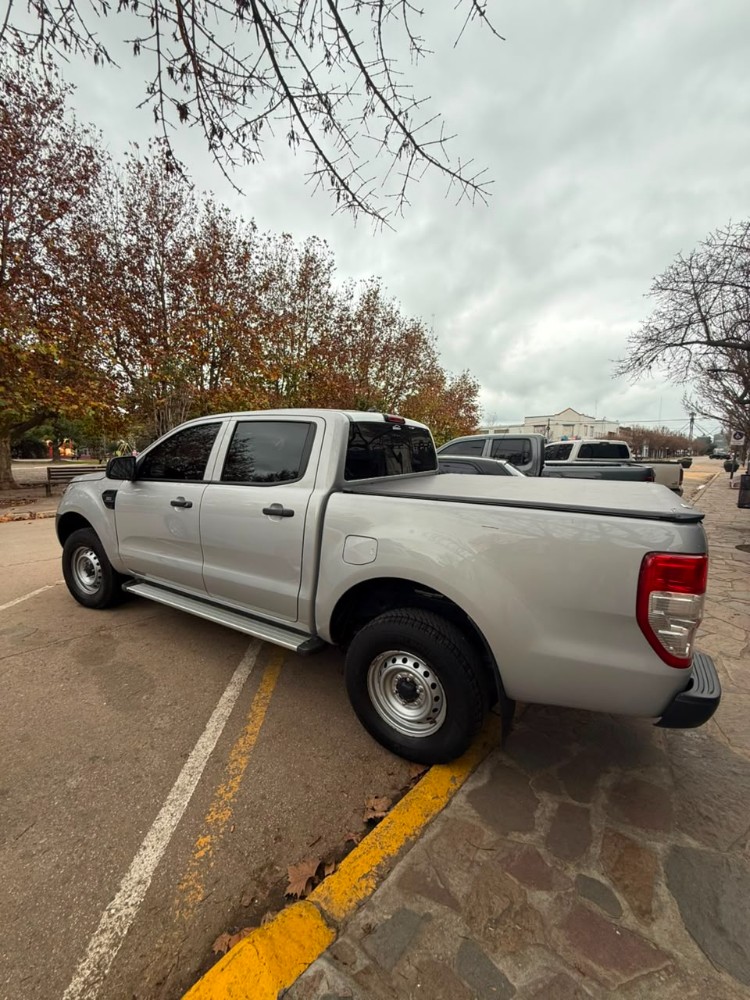 Ford Ranger 2.2 — foto 3