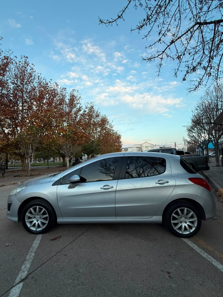 Peugeot 308 Active HDI — foto 5