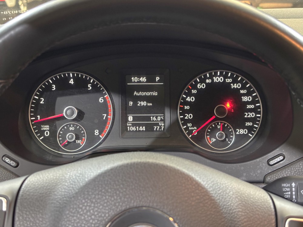 Volkswagen Vento 2.5 Luxury AT — foto 11