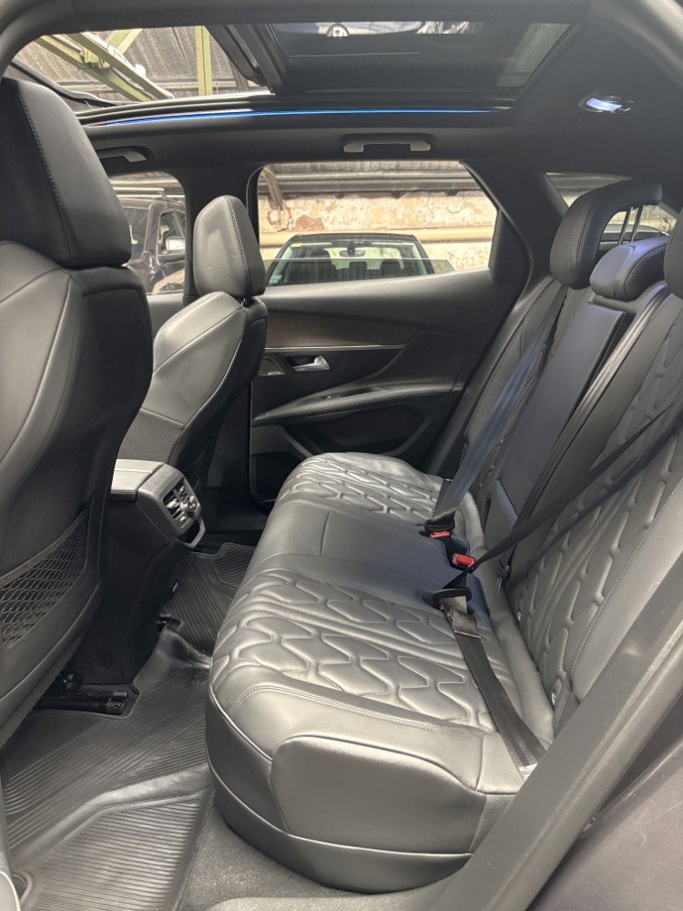 Peugeot 3008  GT PACK HYBRID4 — foto 13