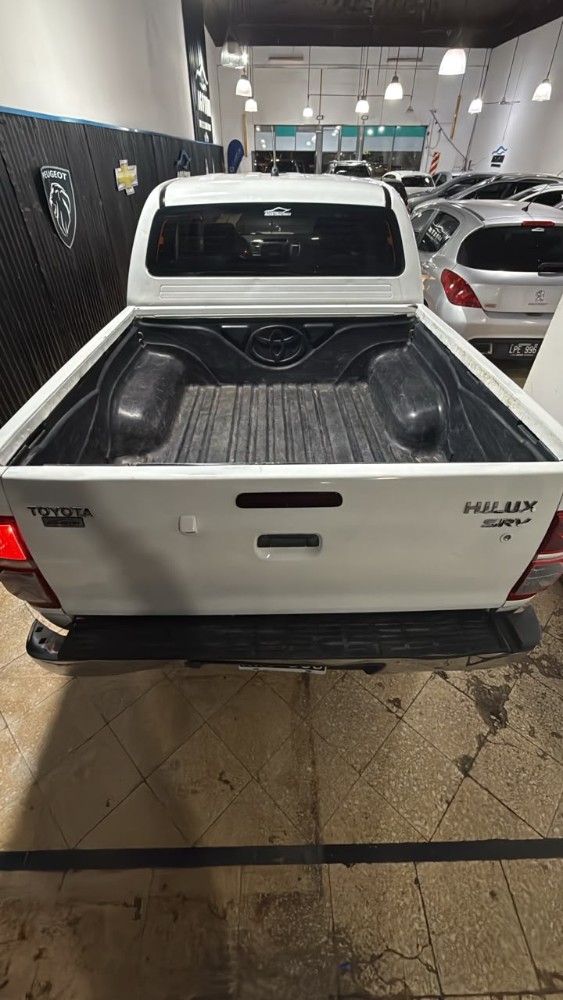 Toyota Hilux SRV — foto 3