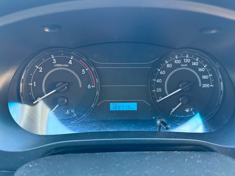 Toyota Hilux 4X4 DC DX 2.4L TDI 6 MT — foto 13