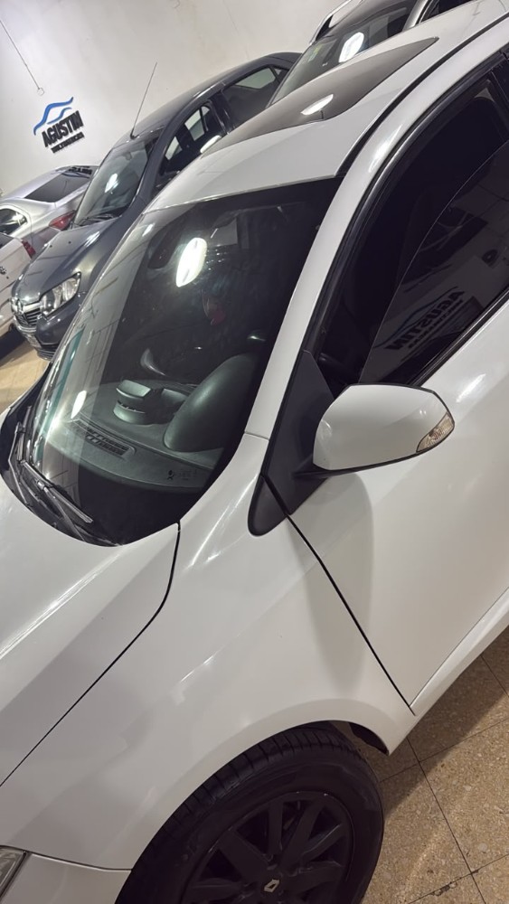 Renault Fluence — foto 5
