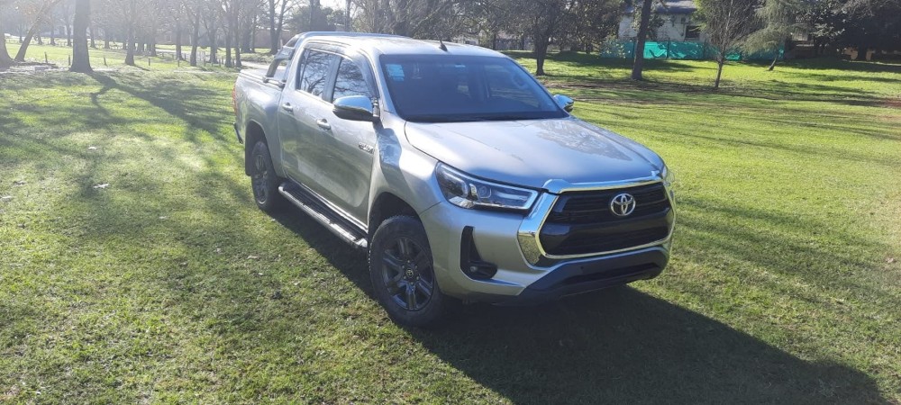 Toyota Hilux  SRV 2.8 