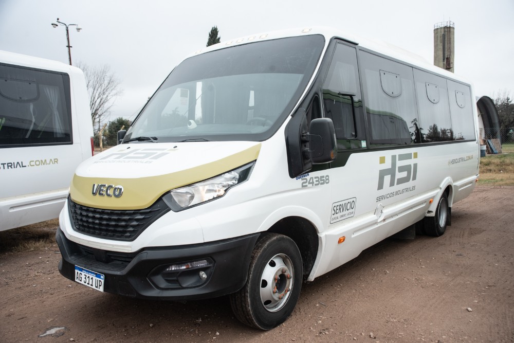 Iveco EUROBUS DAILY 70C17HD — foto 2