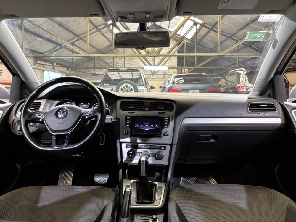 Volkswagen Golf 1.4 TSI BLUEMOTION TECHNO DSG — foto 8
