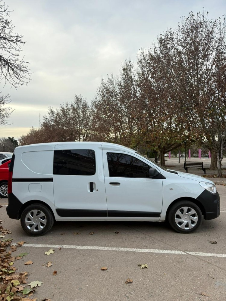 Renault KANGOO II EXPRESS CONFORT 5A — foto 5