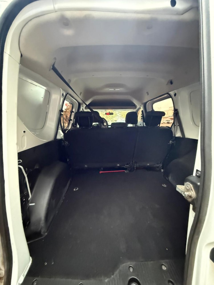 Renault KANGOO II EXPRESS CONFORT 5A — foto 6